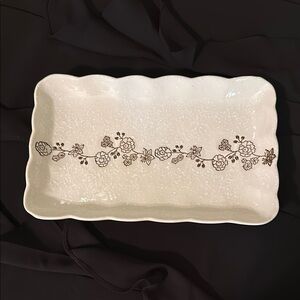 Asian Elegant Floral Rectangular Tray - creamy and Brown.